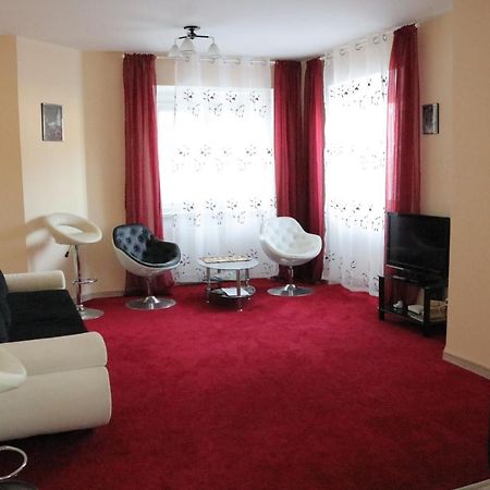 קרלובי וארי Apartments Vera מראה חיצוני תמונה