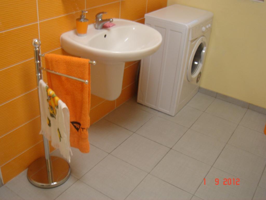 קרלובי וארי Apartments Vera מראה חיצוני תמונה